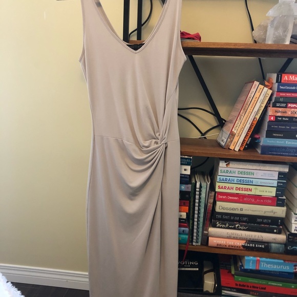 Dynamite dress - Picture 2 of 5